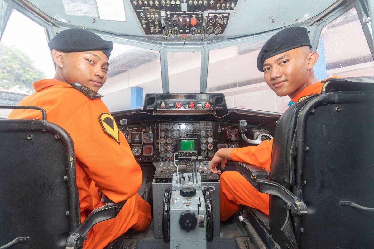 Bisakah Lulusan SMKP Cakra Nusantara Jadi Pilot? Jawabannya Sangat Mungkin dan Menjanjikan