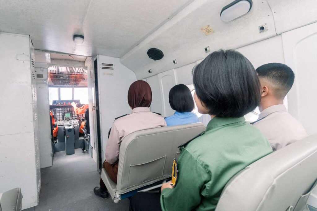 Content 027 smk industri cakra nusantara