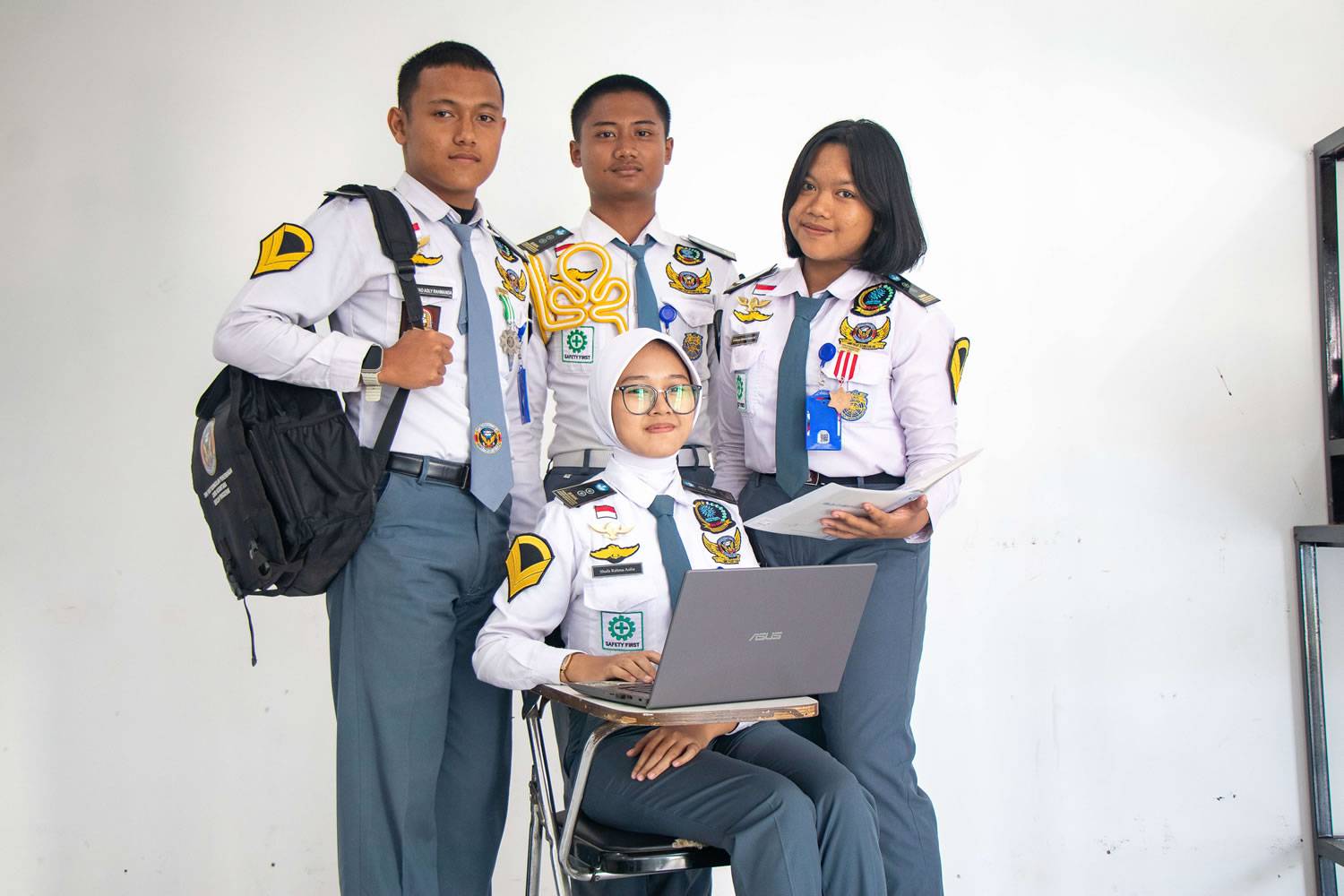 Smkpenerbangan.sch.id