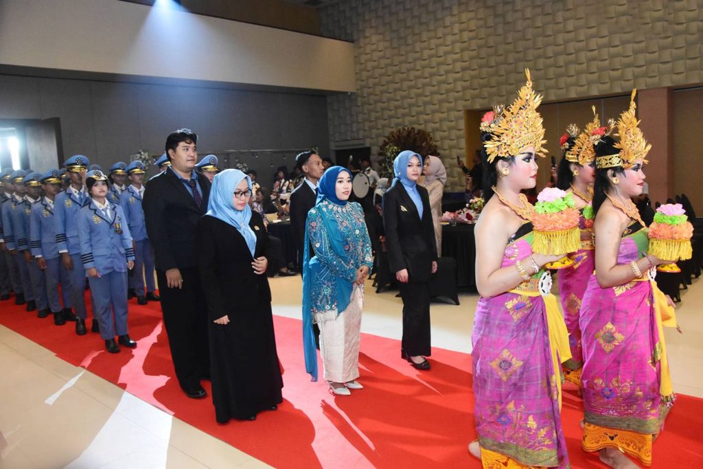 Wisuda 2026 smkpenerbangan sch id